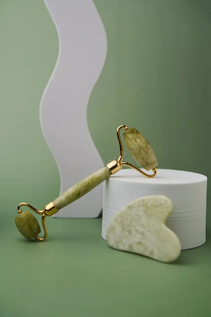 Rose Quartz Jade Roller & Gua Sha Set